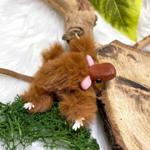 Fluffy brown mouse plushie: Jimmy