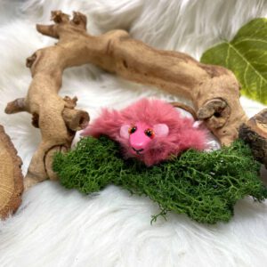 Fluffy pink mouse plushie: Willow